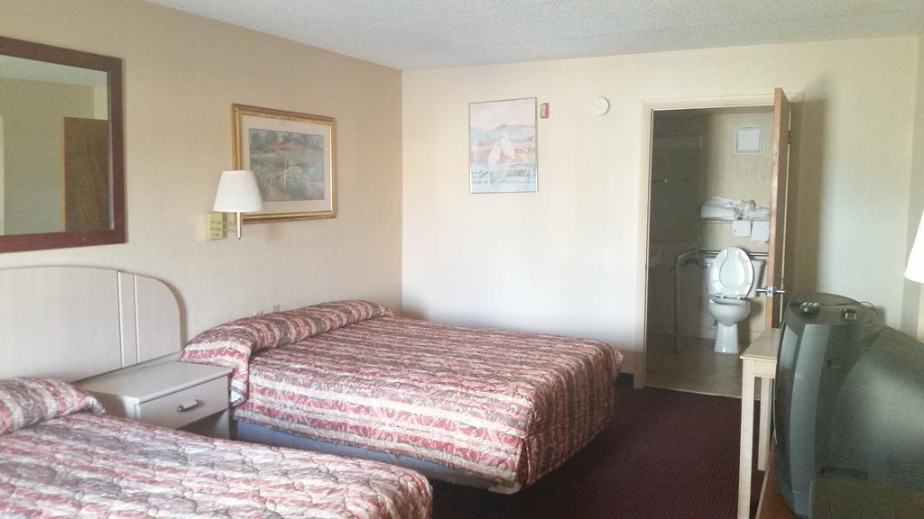 Royal Inn Alachua Habitación foto